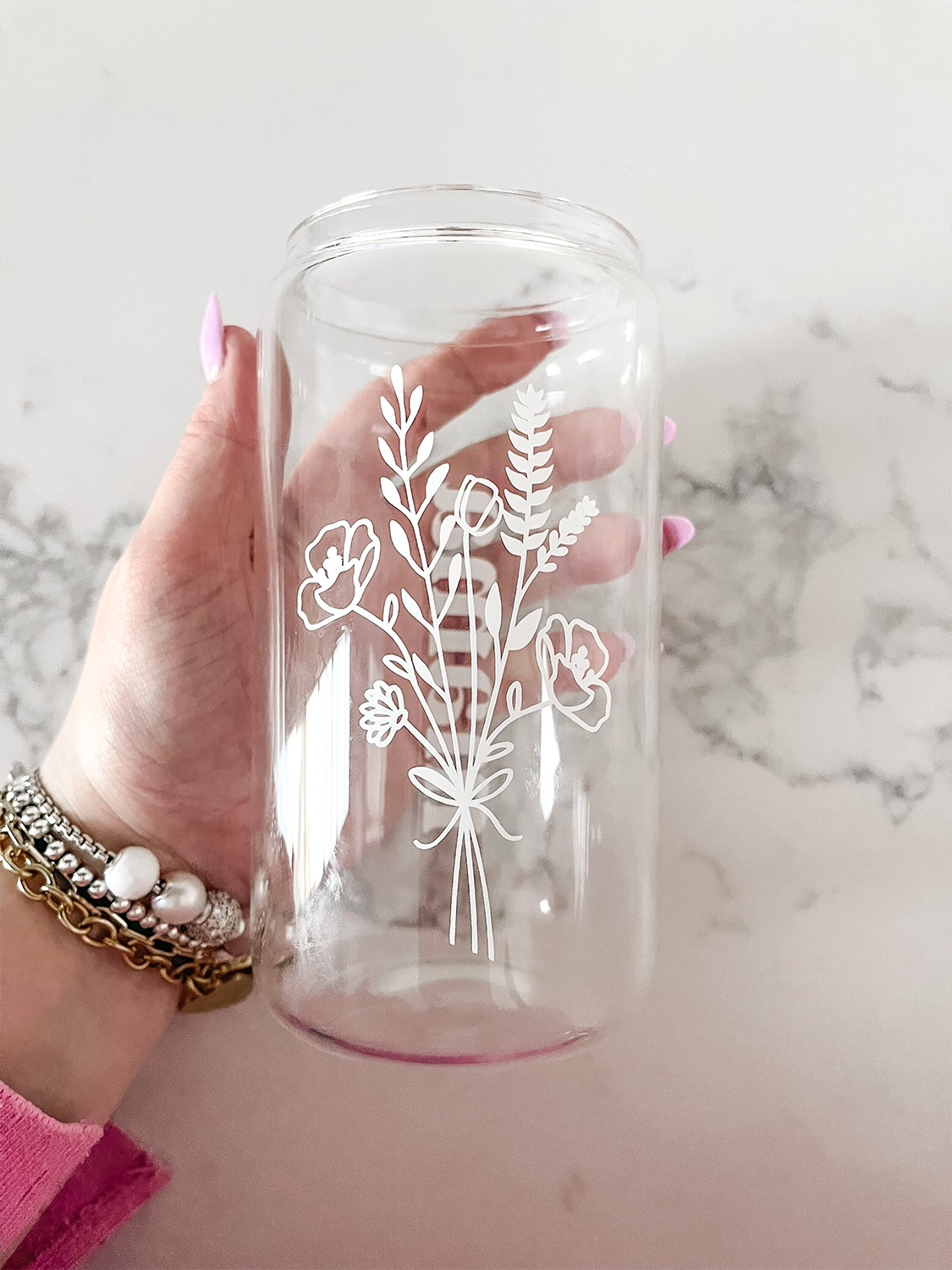 Verre 16 oz | Mama | Fleurs blanches