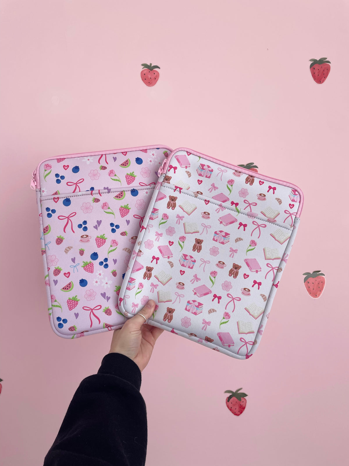 Pochette à tablette | 11 à 15'' | Livres et coquette