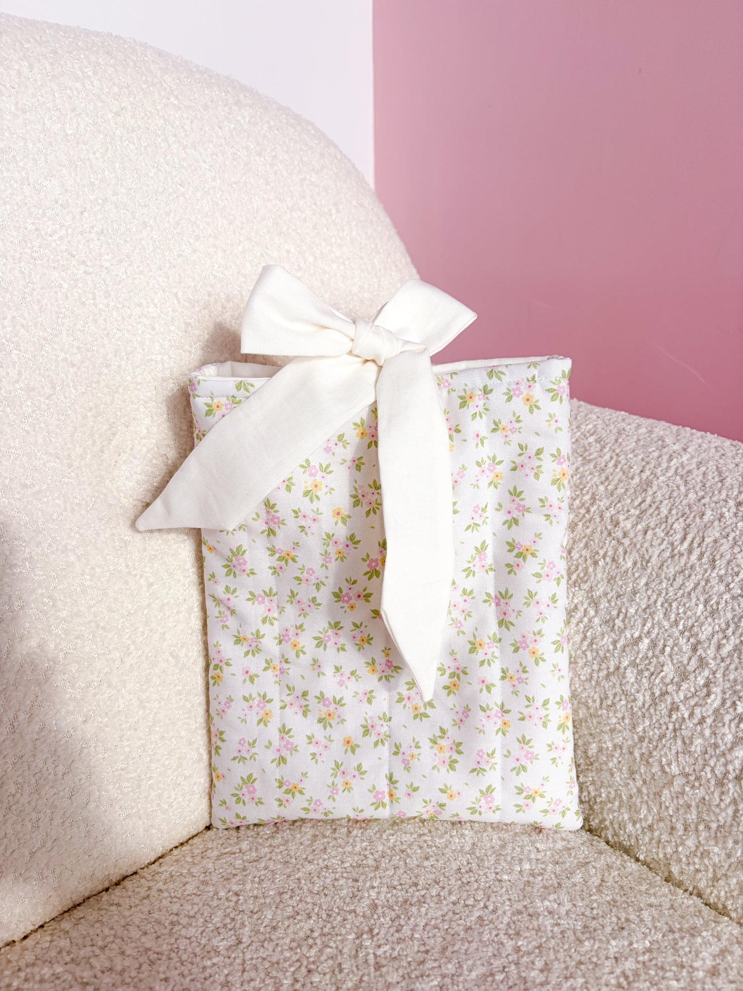 Pochette à livre ou liseuse | Minis fleurs roses et jaunes