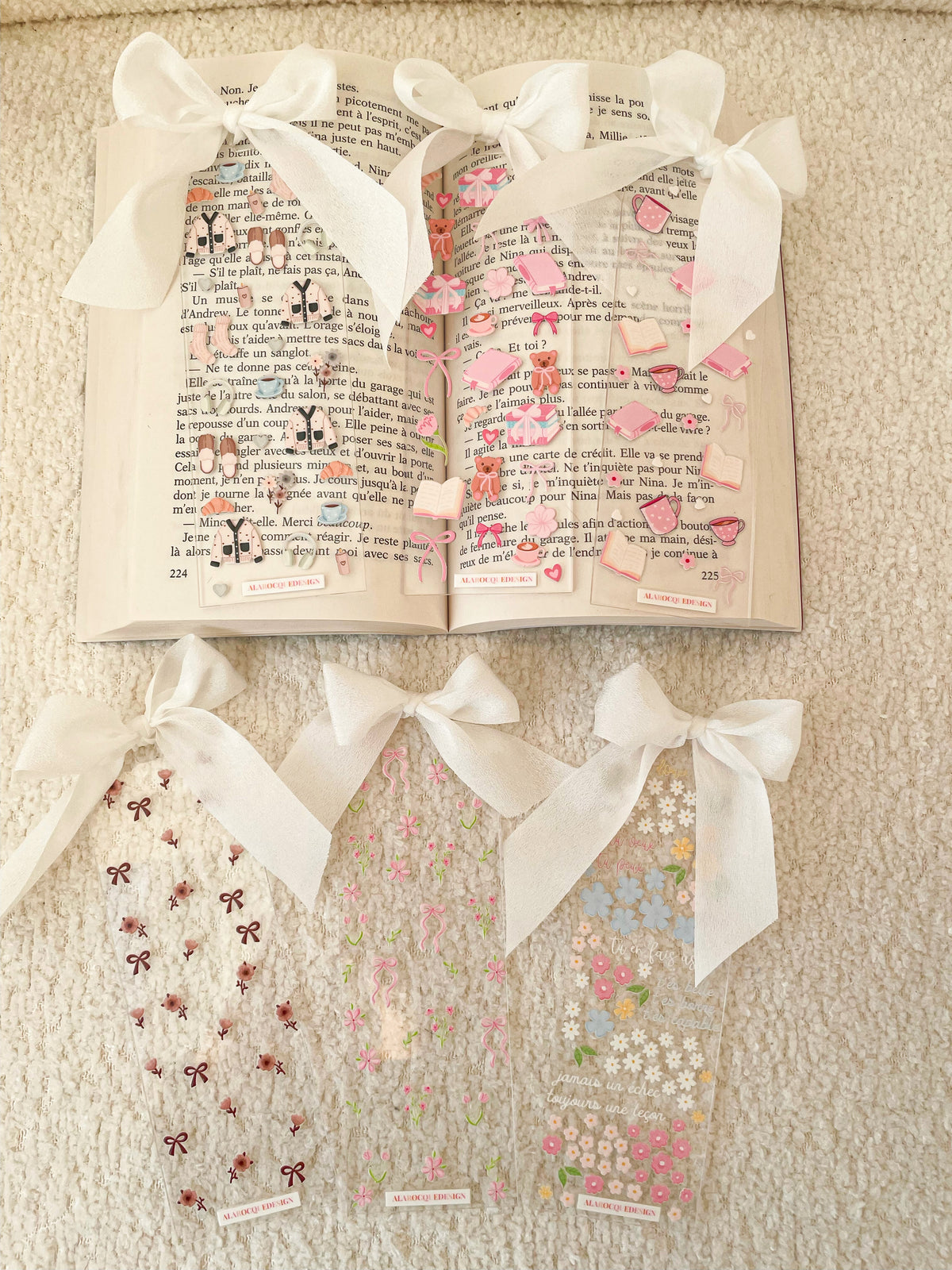 Signet en acrylique avec boucle | Livres et coquette
