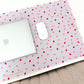 Tapis de bureau | Fraises, boucles et fleurs