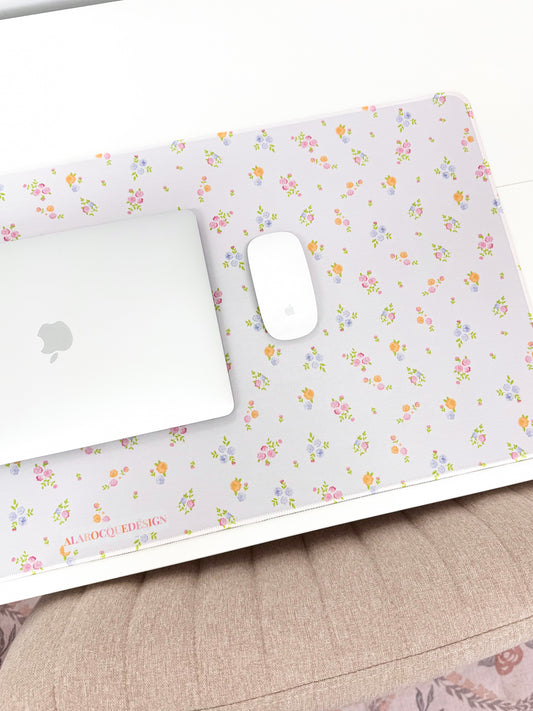 Tapis de bureau | Fleurs bleues, oranges et roses