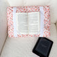 Coussin de lecture | Fleurs roses, oranges et brunes