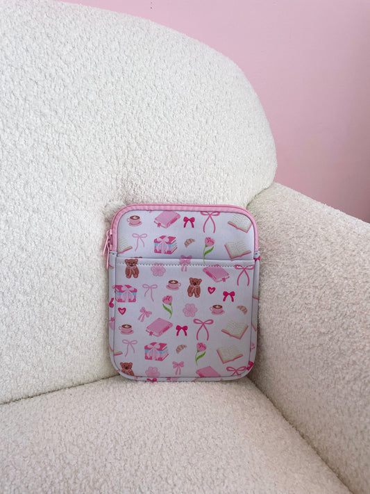 Pochette à liseuse | Livres et coquette