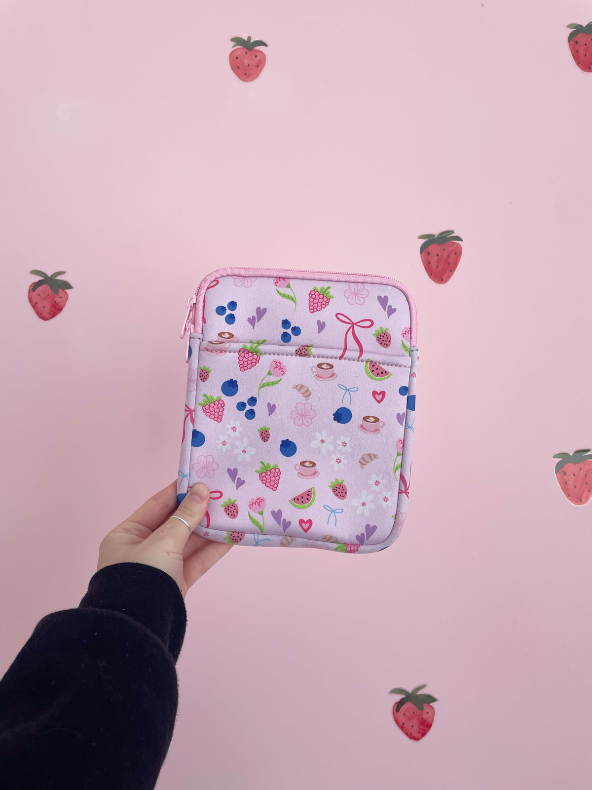 Pochette à liseuse | Fruits et coquette