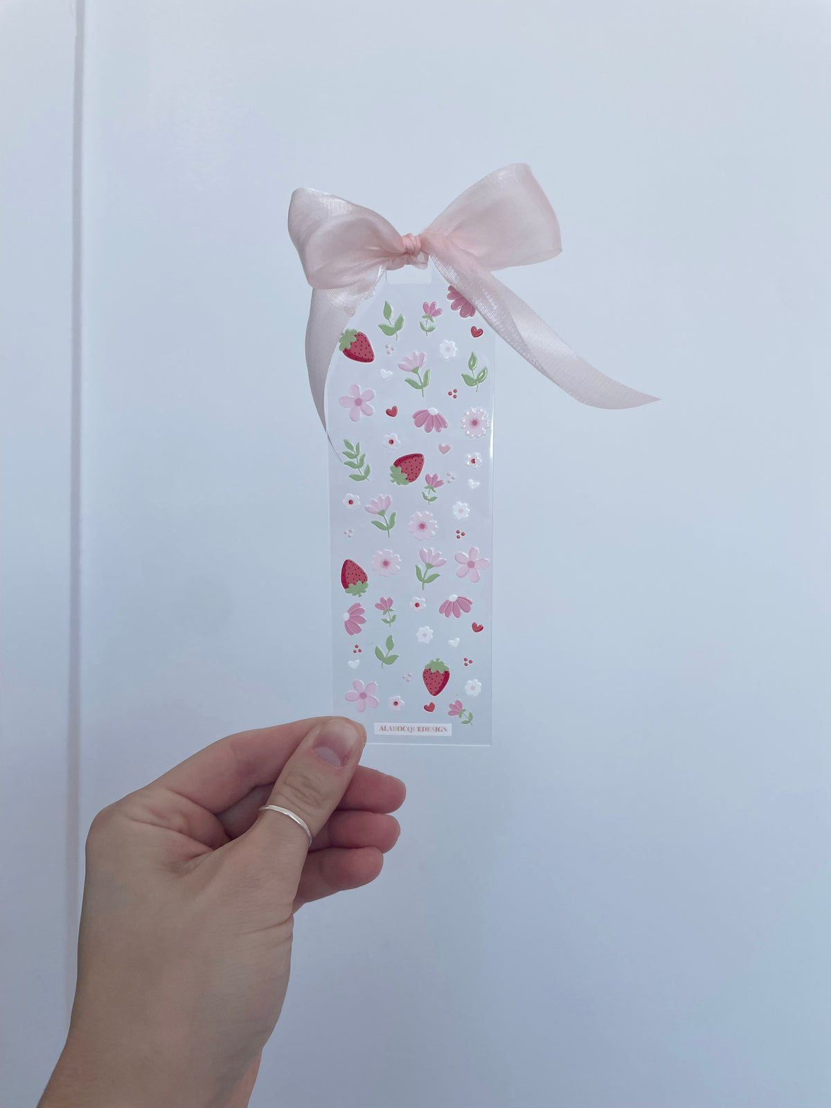 Signet en acrylique avec boucle | Fraises et fleurs