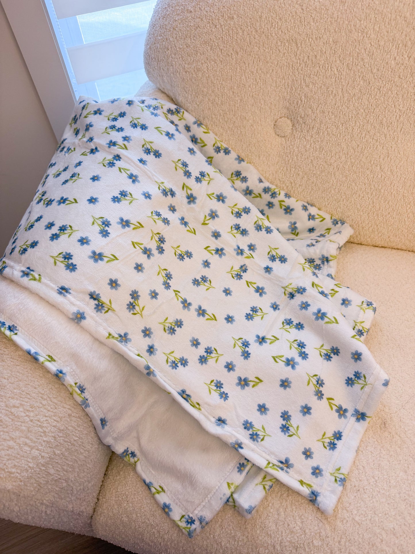 Couverture en flanelle | Fleurs bleues vintages
