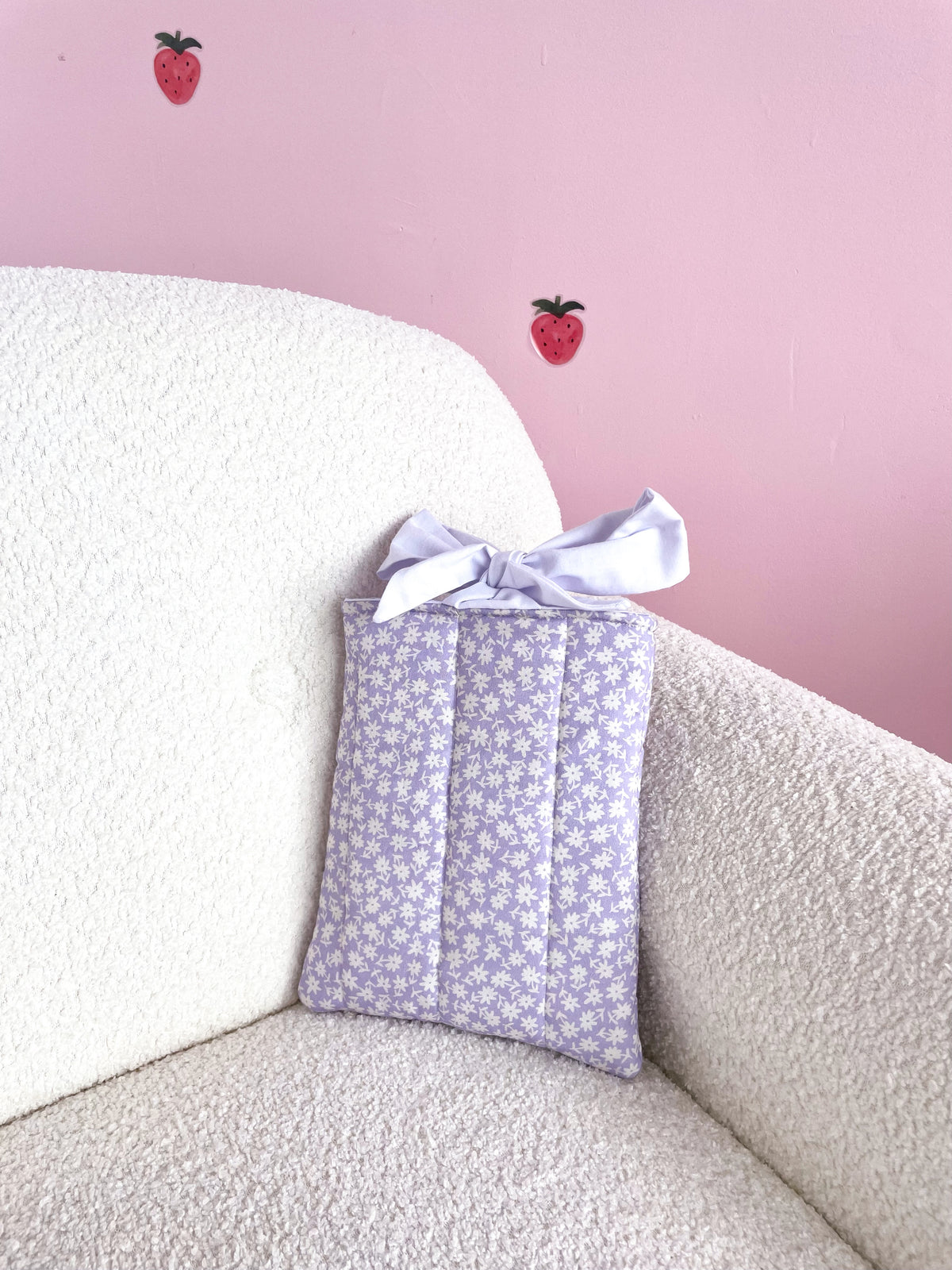 Pochette à livre ou liseuse | Mauve et marguerites