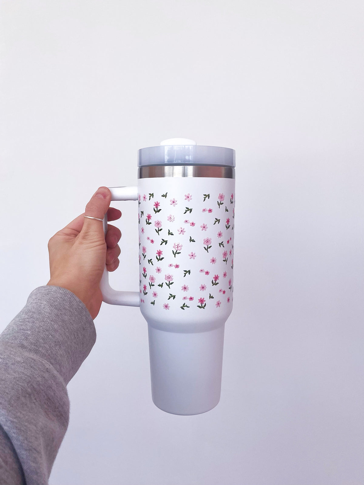 Bouteille à poignée 40 oz | Blanche | Fleurs mélange de roses
