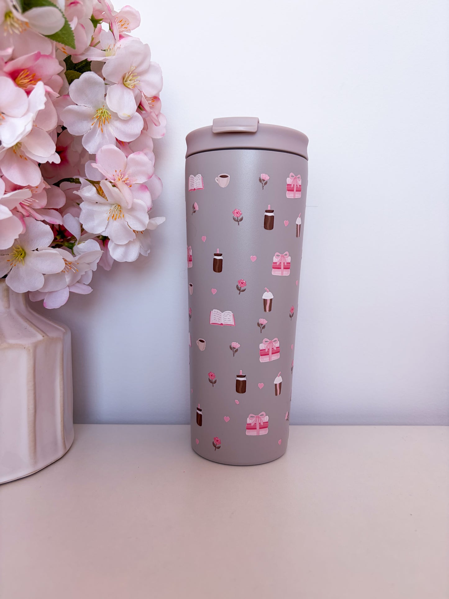 Bouteille isotherme 24 oz | Beige | Livres, cafés et roses