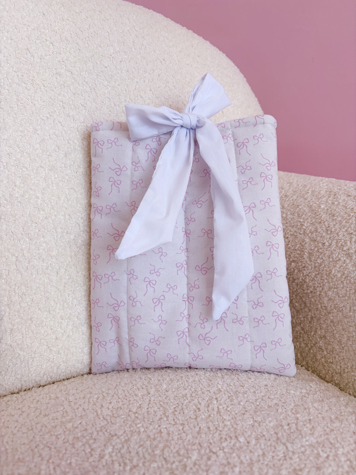 Pochette à livre ou liseuse | Boucles roses