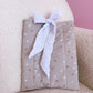 Pochette à livre ou liseuse | Beige et cœurs