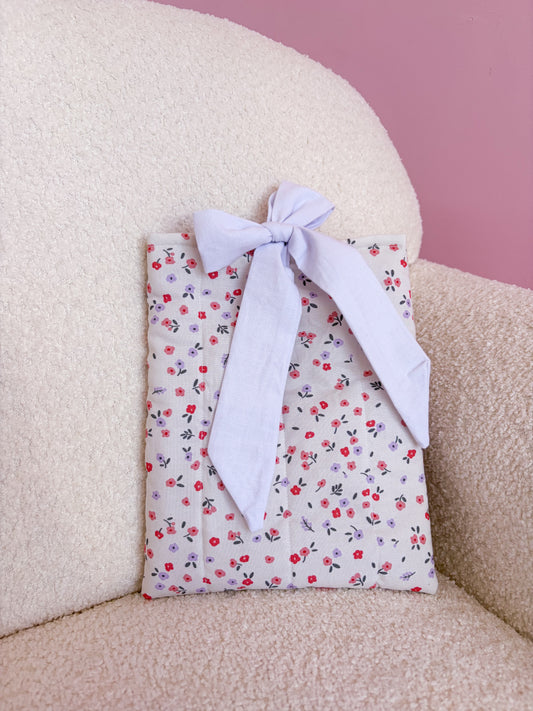 Pochette à livre ou liseuse | Minis fleurs rouges et mauves