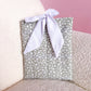 Pochette à livre ou liseuse | Sauge et fleurs blanches