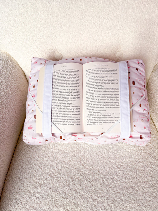 Coussin de lecture | Livres, cafés et roses