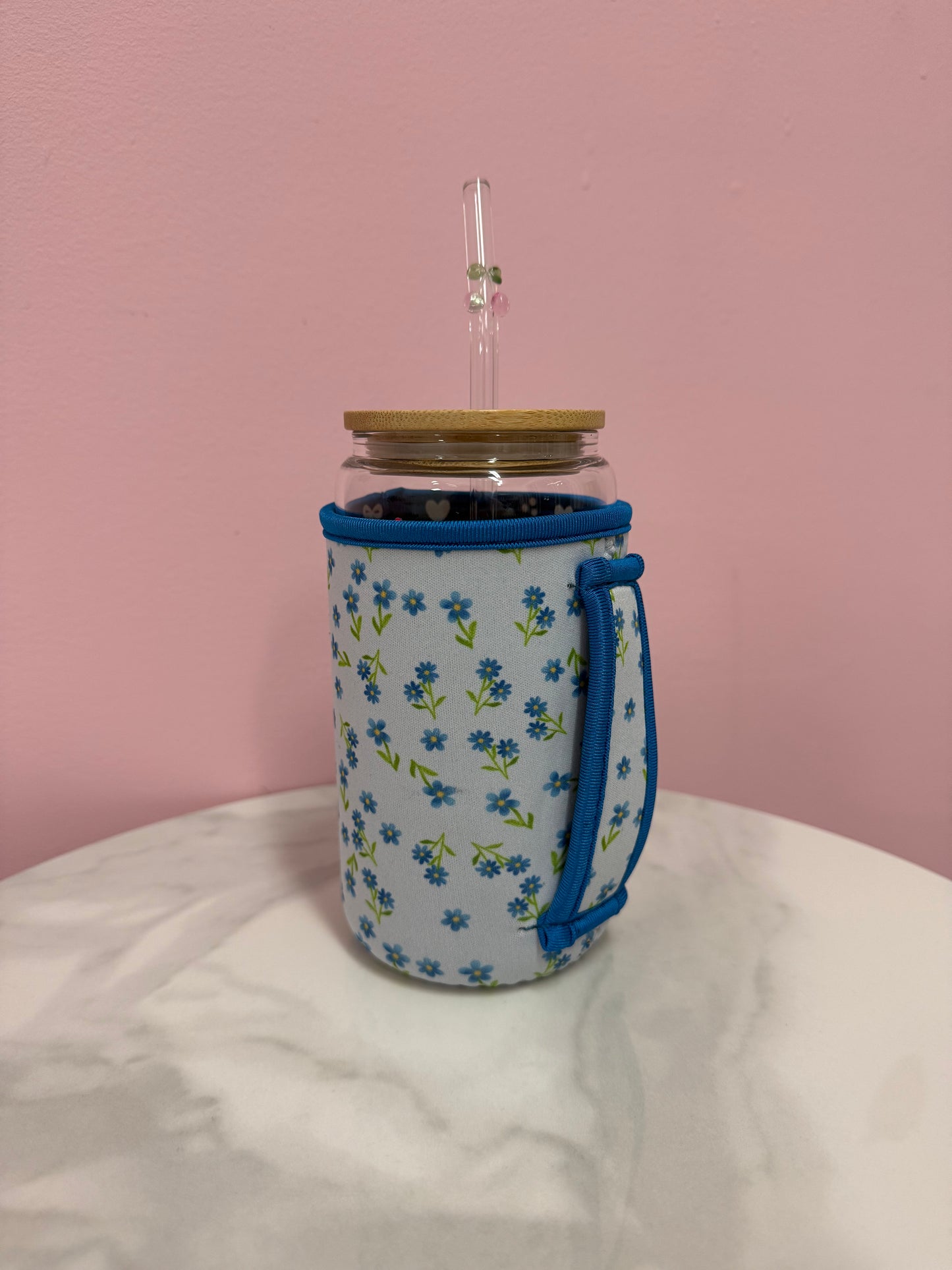Manchon pour verre 16 oz | Fleurs bleues vintages